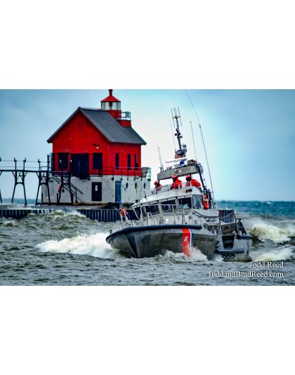 Superstorm Superboat