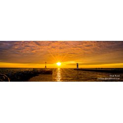 Standing Ovation - Panoramic