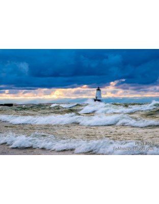 Sunset at Stearns Beach on a Thursday (1735)