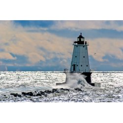 Ludington Light Redone (3658)