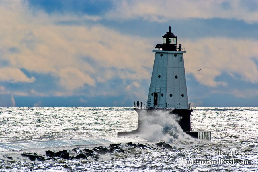 Ludington Light Redone (3658)