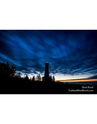 Crisp Point Light (3875)