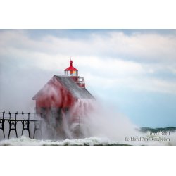 Storm in Grand Haven (8912)