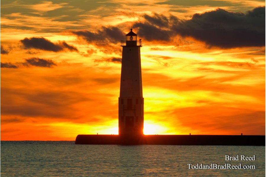 Frankfort Lighthouse (1434)