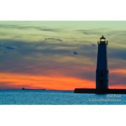 Frankfort Lighthouse and Lower Laker (1492)