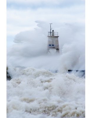 Lake Superior Storm (8412)